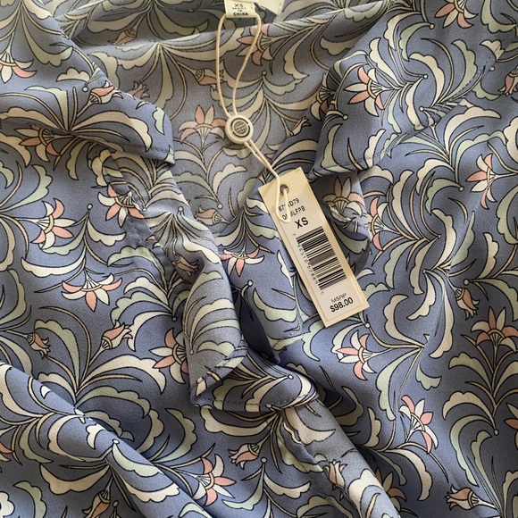 Max Studio Wrap Ruffle Top - Picture 6 of 8